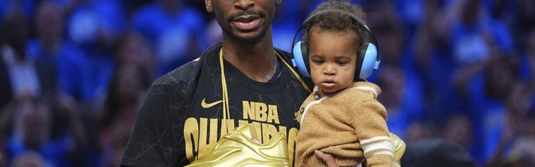 华体会官网-美记：亚历山大与雷霆达成一份4年2.85亿超级顶薪提前续约，历史年薪最高球员！