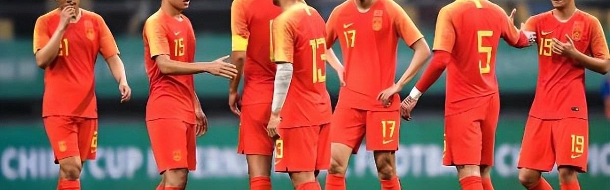 华体会官网-本赛季中超还没开打！刘殿座就收到一份惊喜大礼，赢得球迷点赞