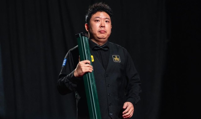 轰单杆135分+4杆50+！张安达5-2赢下德比战，晋级世界大奖赛四强