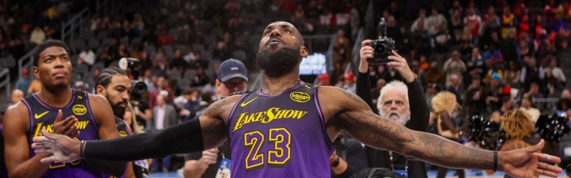 NBA今年十大自由球员：40岁的詹姆斯排名第一！